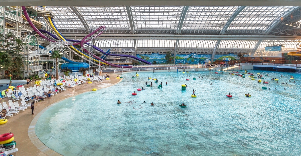 World Waterpark, Edmonton, Canadaamusement park, entertainements